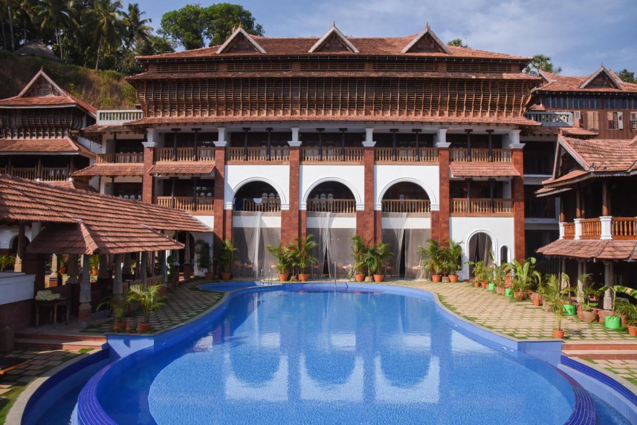 AyurSoma Ayurveda Royal Retreat Otel Kovalam Dış mekan fotoğraf