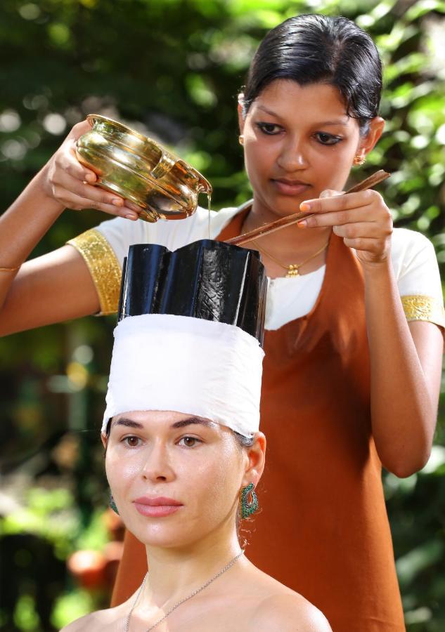 AyurSoma Ayurveda Royal Retreat Otel Kovalam Dış mekan fotoğraf